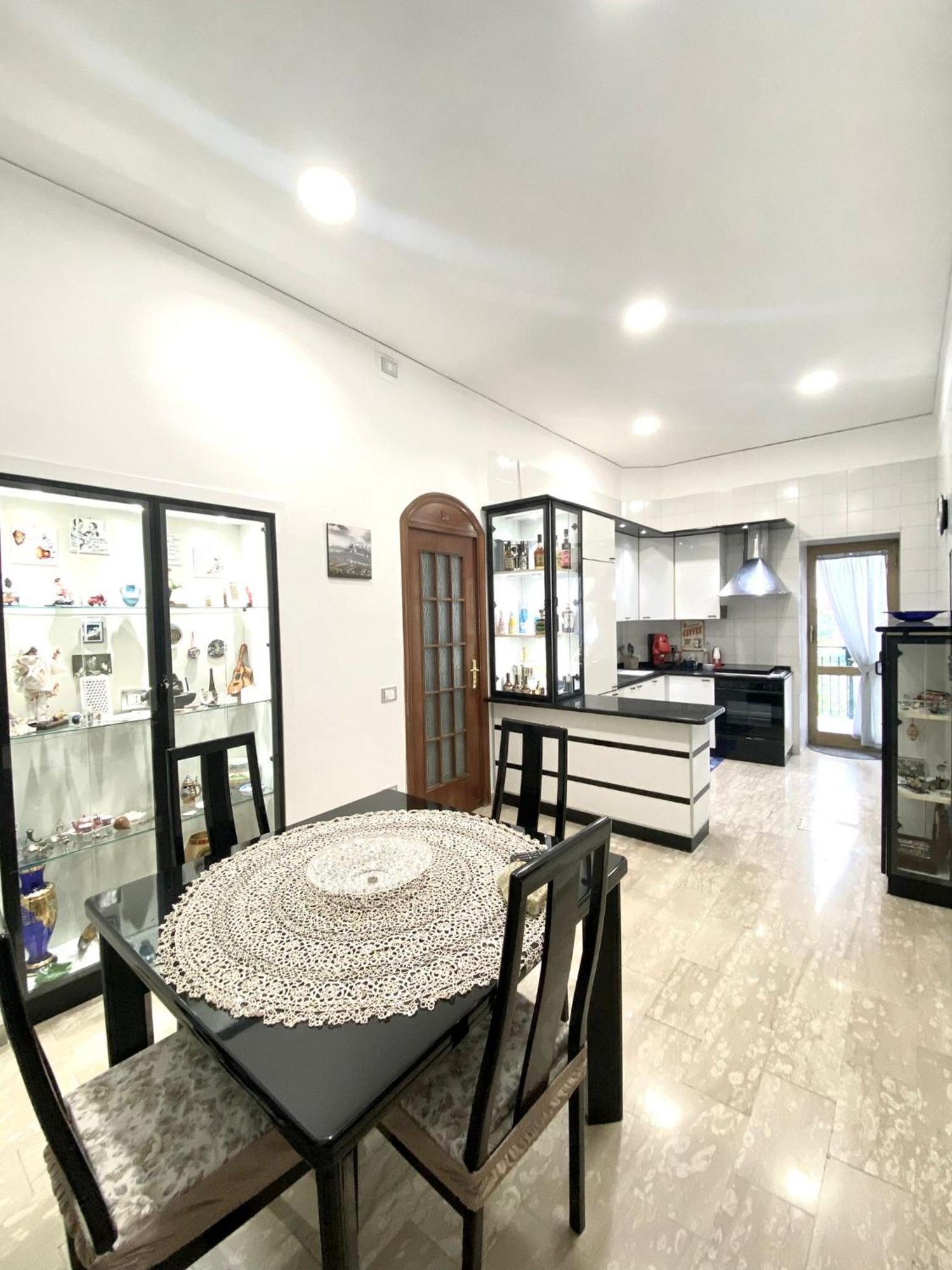 Castellano Apartment Naples Exterior photo