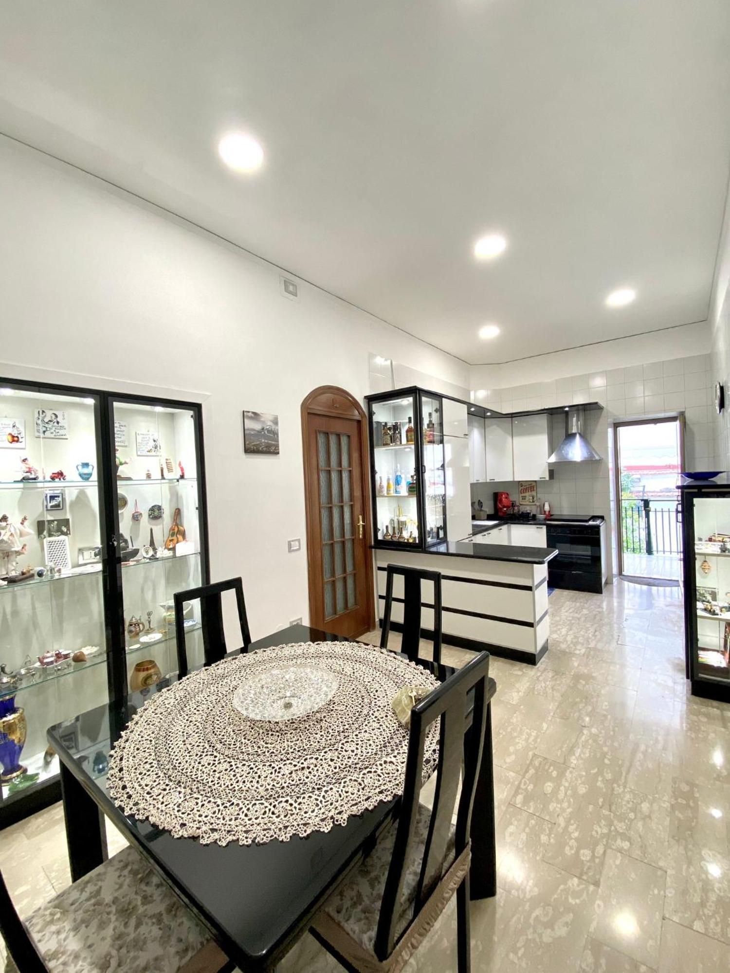 Castellano Apartment Naples Exterior photo